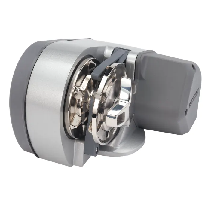 L6656811967-303*** Lewmar PRO - SPORT 550G IRGAT 12V 6mm 150W