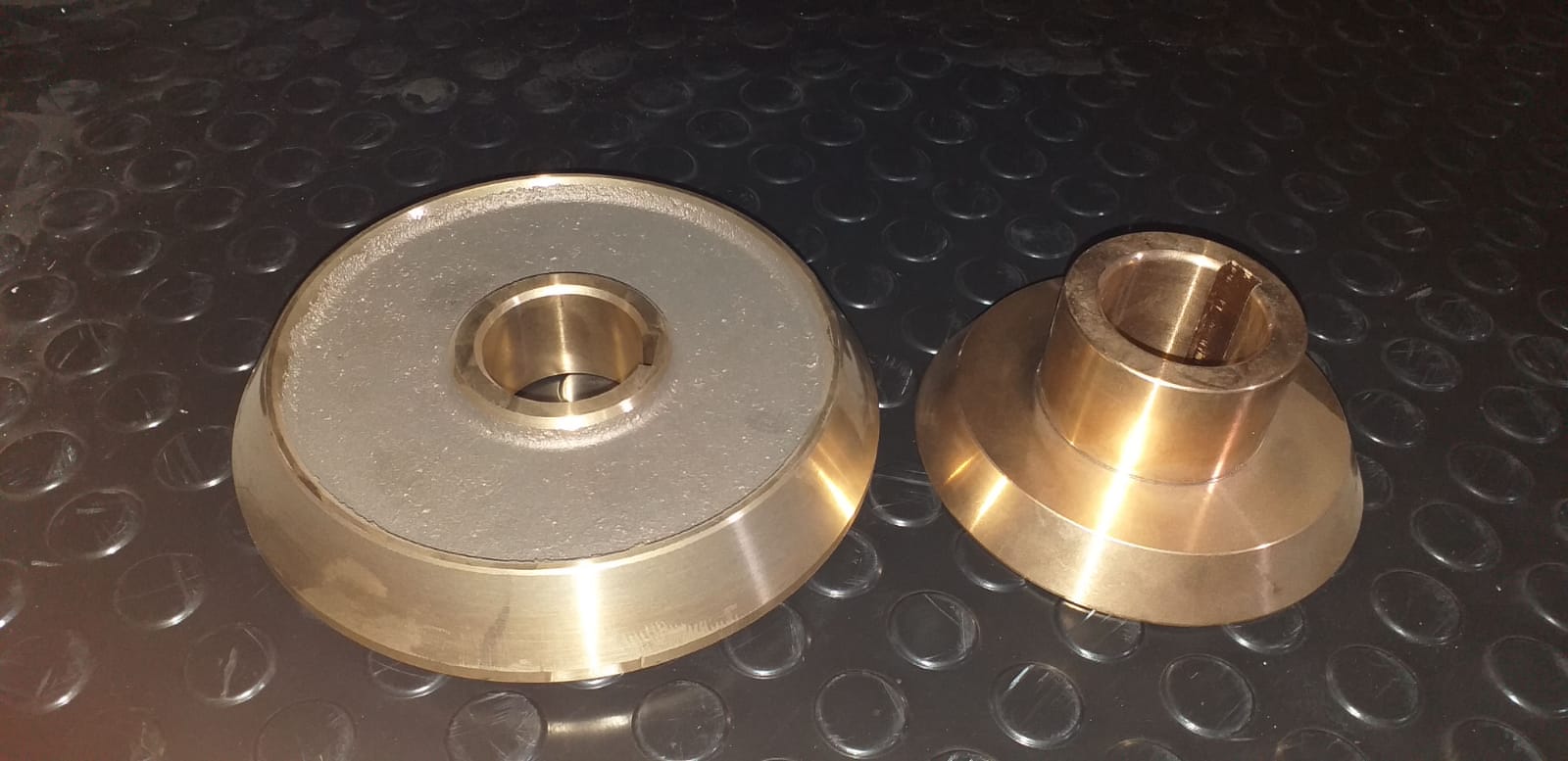 Data Hidrolik Irgat Kızıl Yataklı Konik Kavrama Büyük